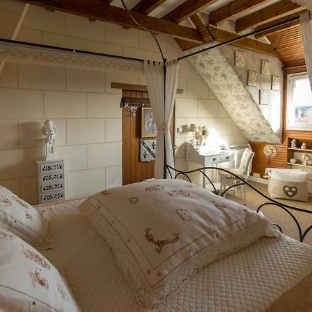 Bed and Breakfast Les Charmes Валансе Екстер'єр фото