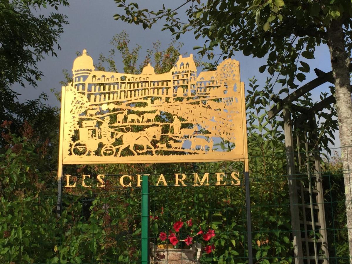 Bed and Breakfast Les Charmes Валансе Екстер'єр фото